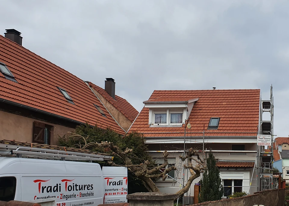 Icône vectorielle de tuile de toit